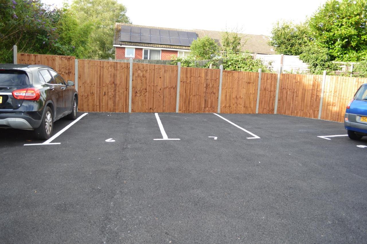Hatfield Haven - Modern 2-Bed Retreat Near Uni, Business Park & City Center, Free Parking, Big Savings On Longer Stays Εξωτερικό φωτογραφία